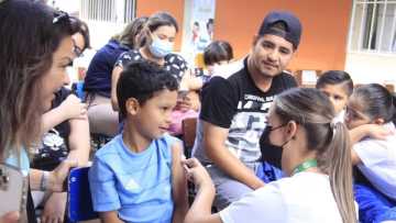 Aplica Sinaloa más de 40 mil dosis contra Covid-19 a niñas y niños en escuelas