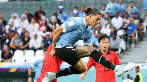 La selección de Uruguay empató ante Corea en su estreno mundialista en Qatar