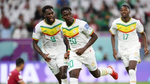 Senegal venció a los anfitriones y consigue su primer triunfo en el Mundial de Qatar