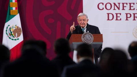 Relación México-Perú se mantendrá: AMLO; embajada continuará protegiendo connacionales