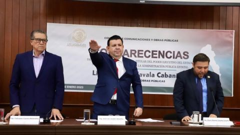 Comparece ante diputados del Congreso del Estado el secretario de Obras Públicas, José Luis Zavala Cabanillas