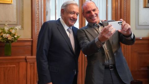 AMLO recibe en Palacio Nacional al economista griego, Yanis Varoufakis