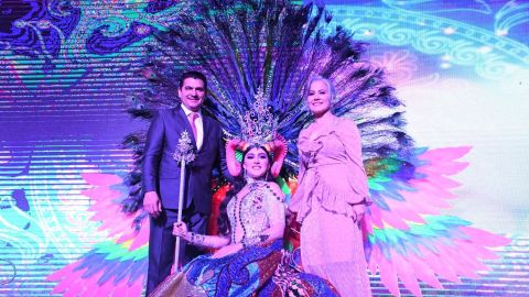 Janeth Parra es coronada como la Reina del Carnaval Guamúchil 2023