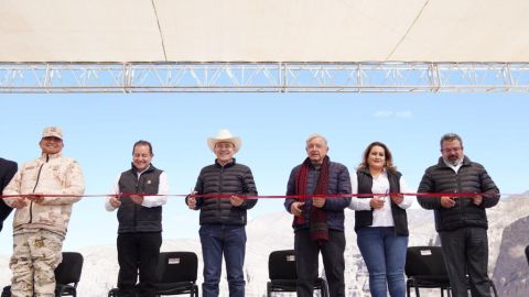AMLO inauguró modernización del camino Agua Prieta-Bavispe en Sonora