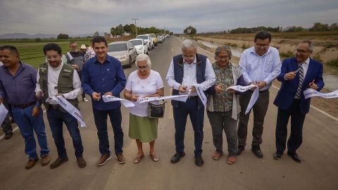 Rocha Moya inauguró la carretera El Salitre - Guamúchil