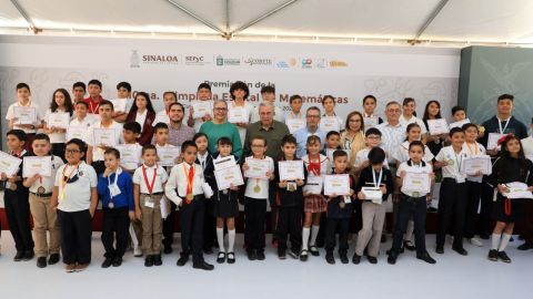 Entregan reconocimientos a ganadores de la 10ma Olimpiada Estatal de Matemáticas