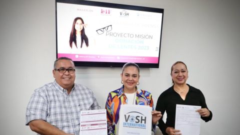 Anuncian en Mazatlán entrega de 3 mil lentes graduados sin costo