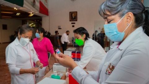 Actualmente se registra un promedio diario de 890 contagios de COVID-19 en México