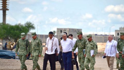 López Obrador constata operación y reforzamiento de seguridad en aduanas de Tamaulipas