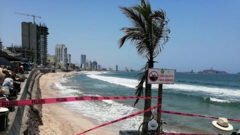 Restringe Policía Acuática acceso a tres áreas de Playa por formación de corrientes marinas y zanjas