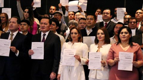 Renuncia al PRI Osorio Chong y otros senadores; forman nuevo grupo
