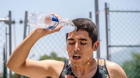 La hidratación es fundamental antes, durante y después de tener actividad física, en especial en temporada de calor