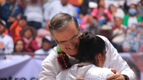 Llega a Culiacán Marcelo Ebrard, aspirante presidencial de la Cuarta Transformación