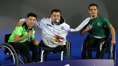 El Mexicano, Arnulfo Castorena, ganó medalla de oro en Serie Mundial de Para Natación 2023