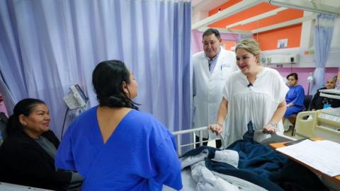 Realizan tercera jornada de cirugías de reconstrucción de mama "Recuperando Sonrisas"