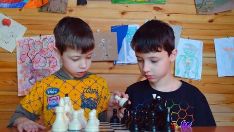 Proponen enseñar ajedrez en escuelas de niveles básico y medio superior