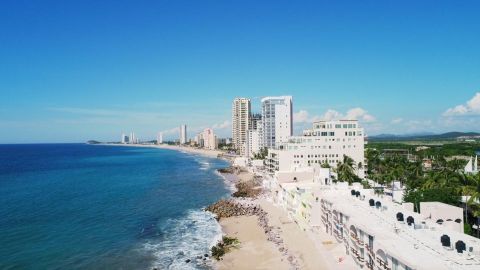 Las Playas de Mazatlán son aptas para el uso de vacacionistas y población en general