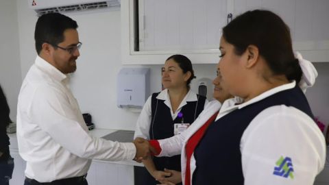 Adelantan pago a trabajadores del Sector Salud en Sinaloa