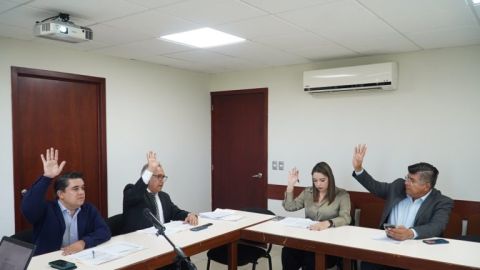 Declaran improcedente denuncia de juicio político contra Estrada Ferreiro