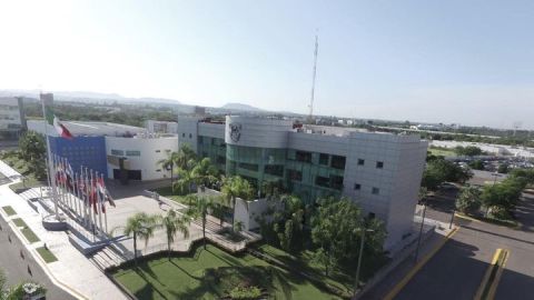 Total validez tienen los títulos que emite la Universidad Autónoma de Sinaloa porque están reconocidos por la SEP